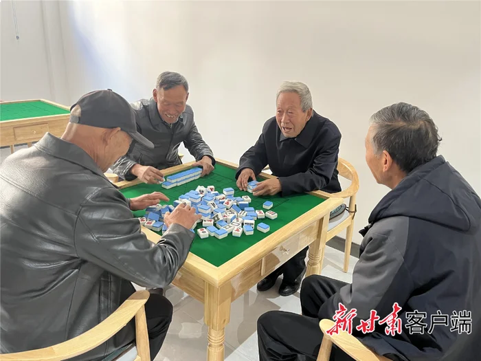 梦想国际棋牌大厅扑克类游戏合集